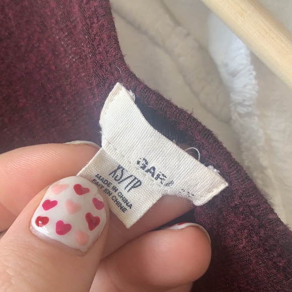 (2/20) XS Garage Burgundy Long Sleeve button-up Henley top - Picture 3 of 4